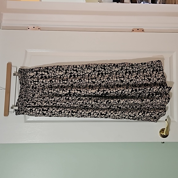 Maurices High Waisted Rise Wide Leg Pant - Picture 2 of 5